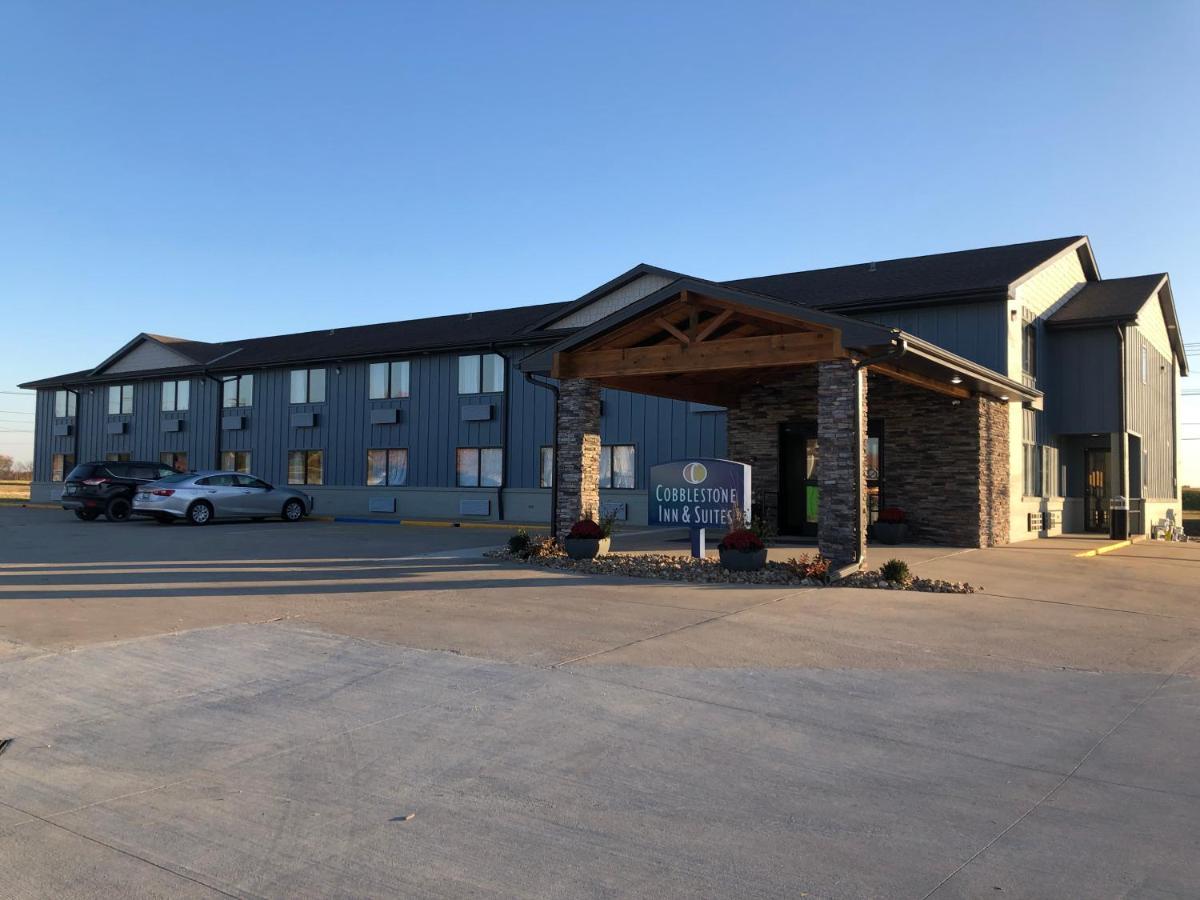 Cobblestone Inn & Suites - Trenton Exterior photo